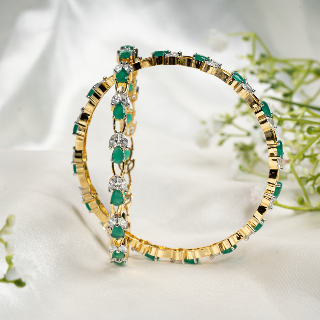 EMERALD BANGLE