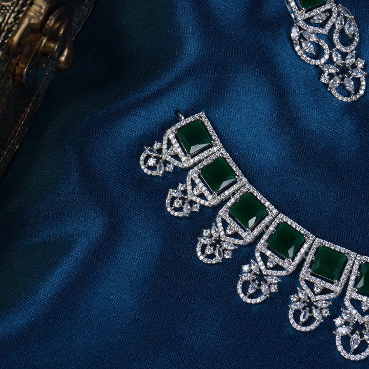 Emerald Necklace Set